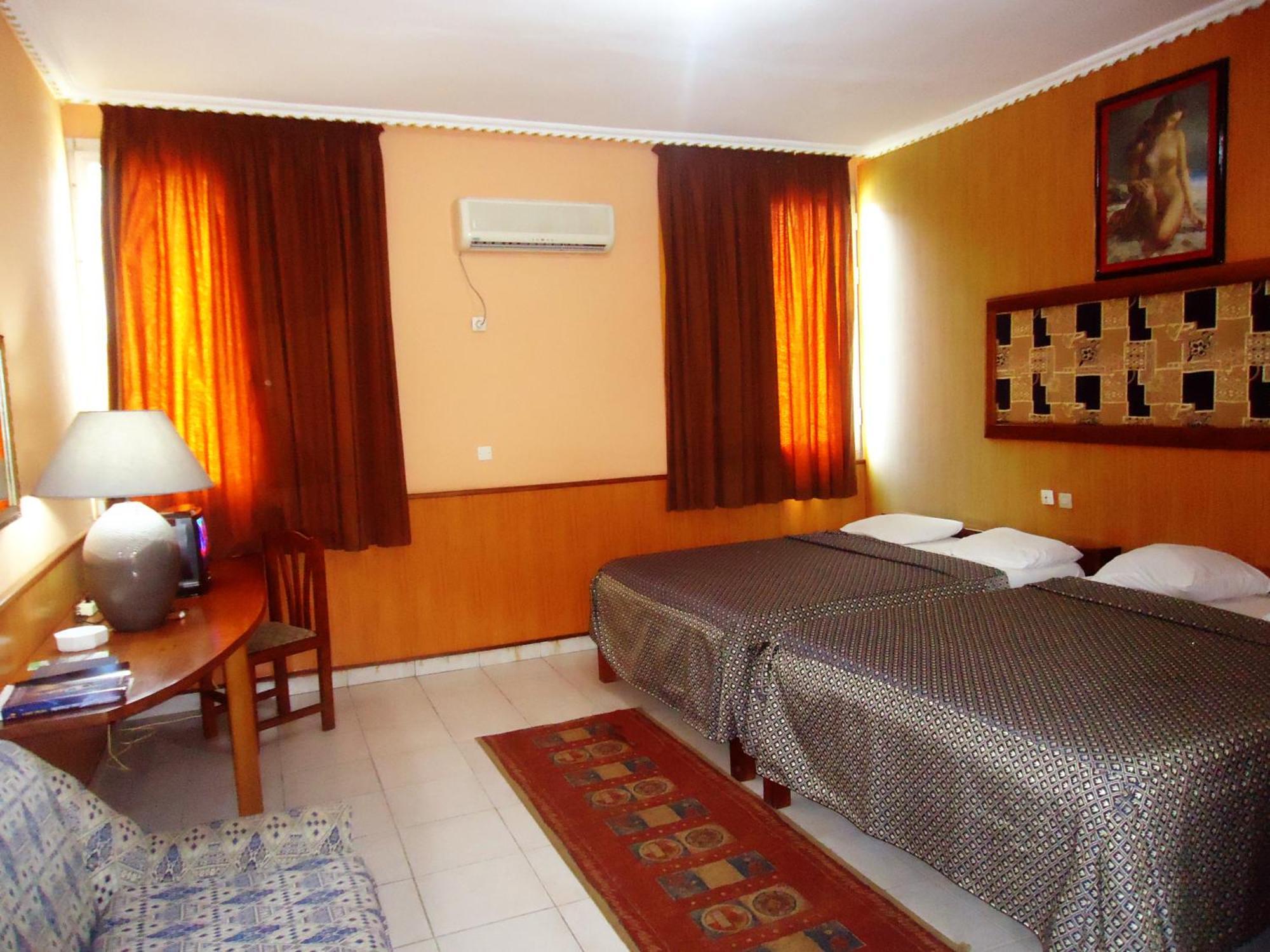 Hotel Saffana Douala Exterior foto