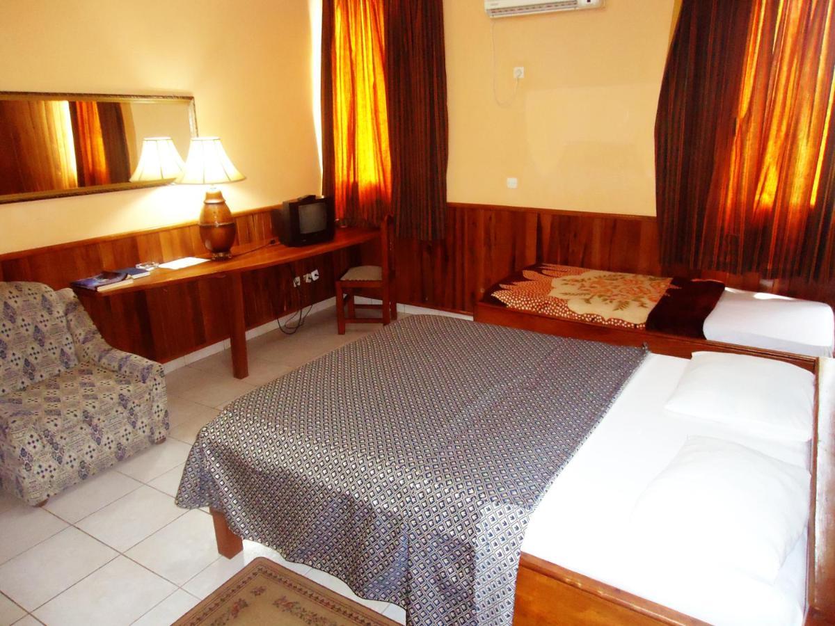 Hotel Saffana Douala Exterior foto